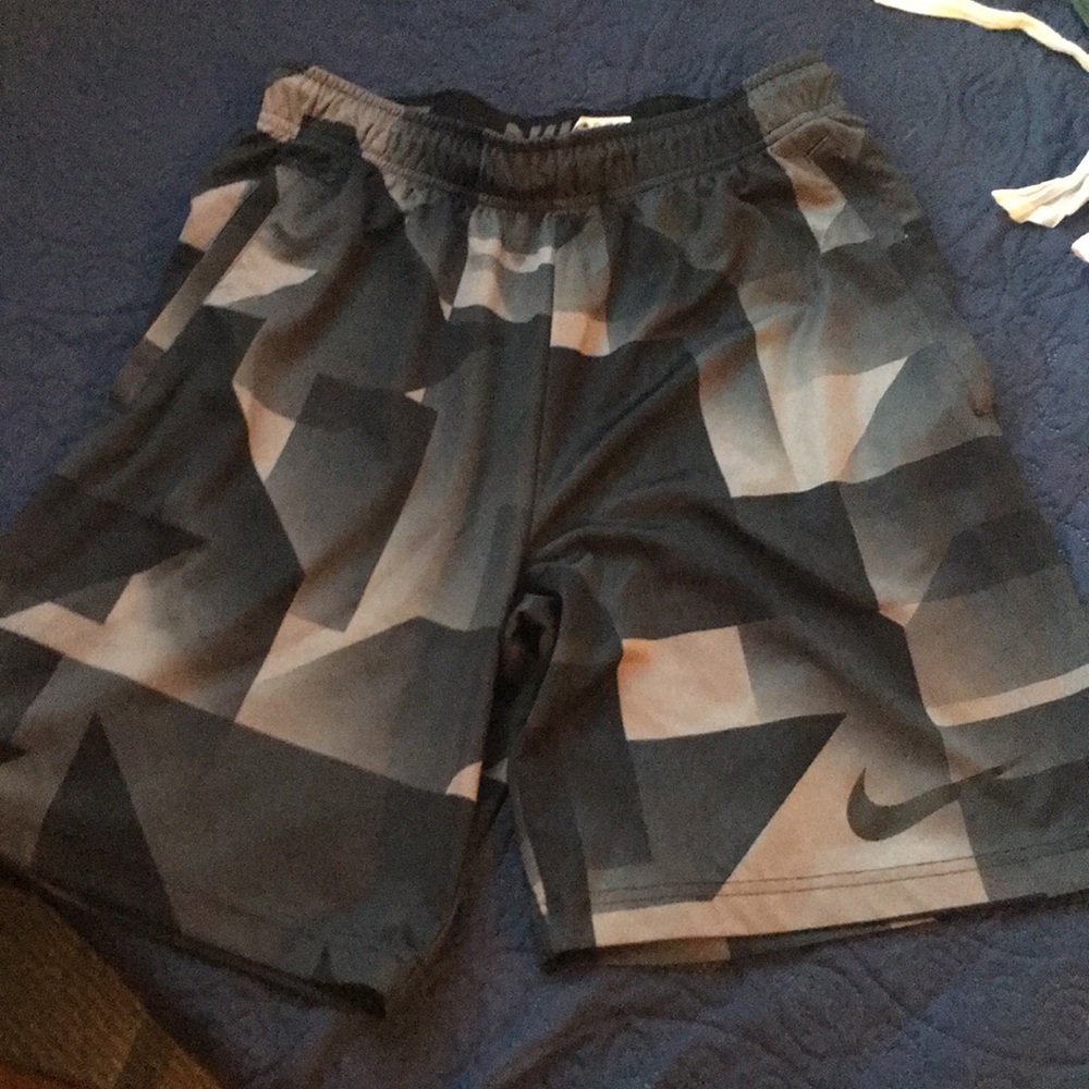 Men’s Nike dri fit shorts